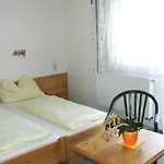 盖斯特豪弗斯特恩维尔特宾馆 Heimhausen