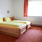 盖斯特豪弗斯特恩维尔特宾馆 宾馆 Heimhausen